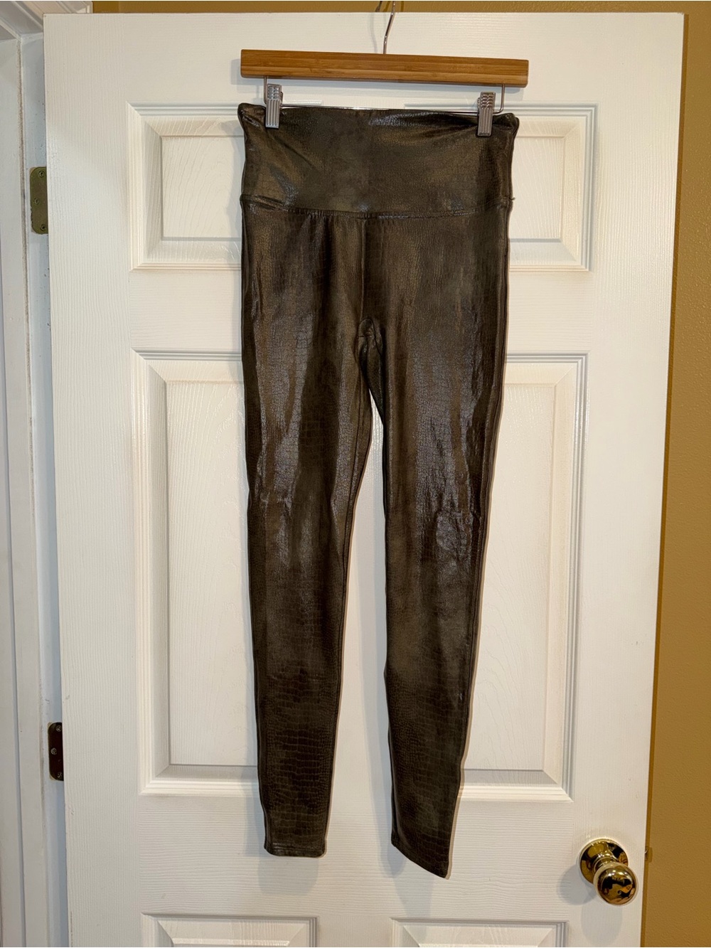 SPANX Olive Metallic Leggings with Black Inner Lining. EUC - Picture 2 of 6